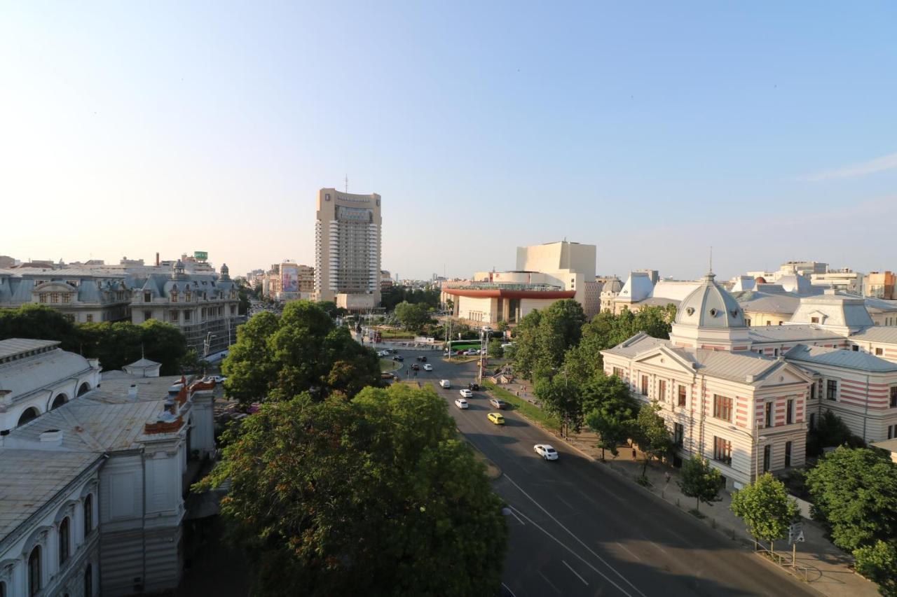 Serenity Heights Apartment: A Panoramic Haven Near Old Town - Free Minibar Bucarest Esterno foto